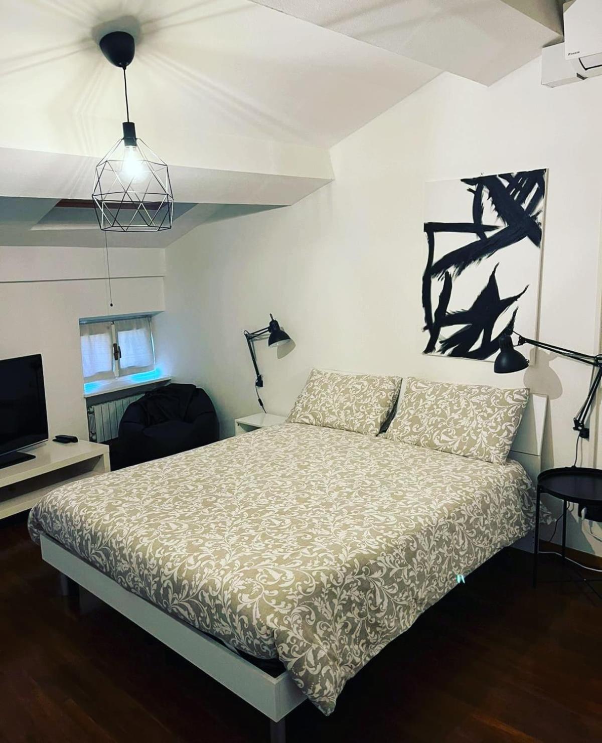 Апартаменти Sophia'S Loft Парма Екстер'єр фото